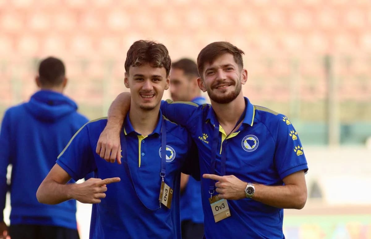 Alajbegović (lijevo) postao standardni reprezentativac BiH