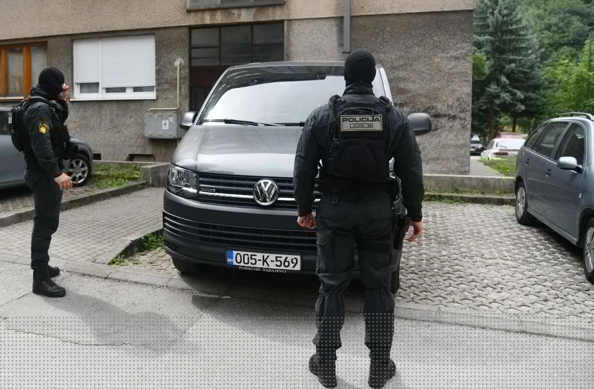 Uhapšen 43-godišnjak koji je prijetio masakrom u Kantonalnoj bolnici u Bihaću