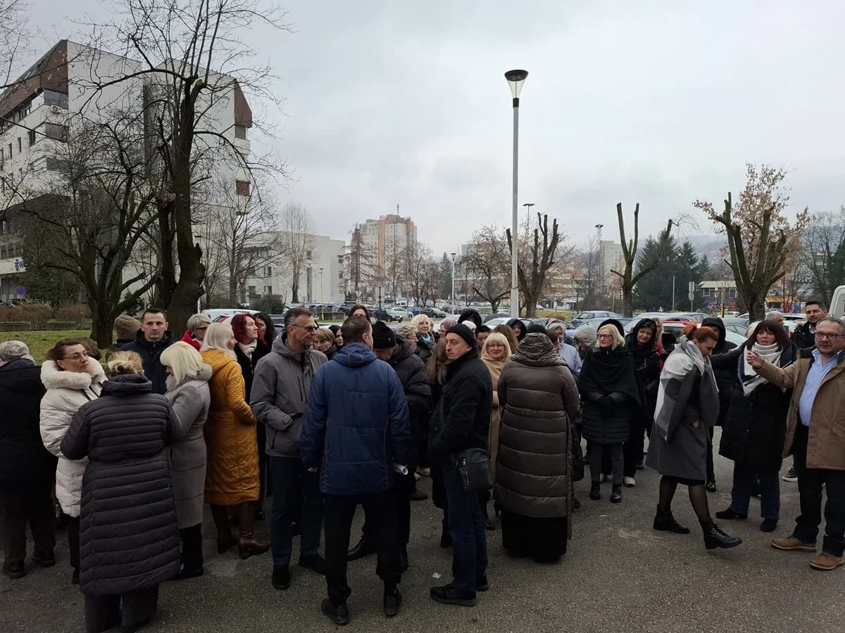 Protest zaposlenih u pravosuđu TK