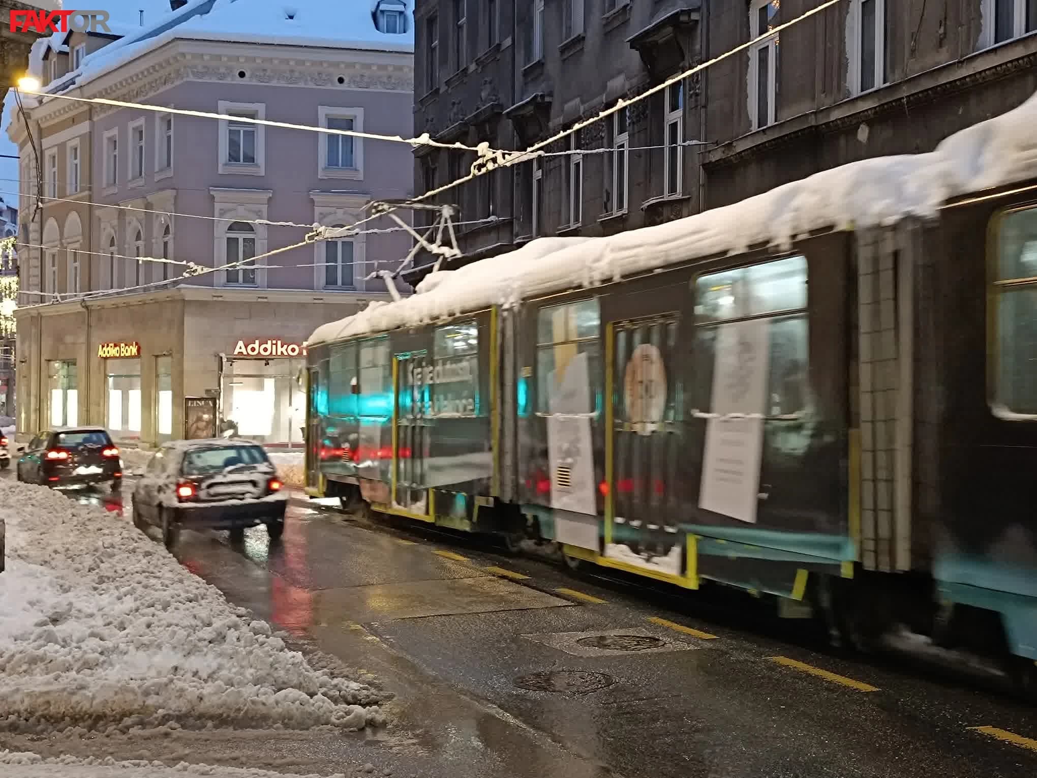 Proradio tramvaj prema Ilidži, iz GRAS-a nisu objasnili zbog čega nova vozila nisu saobraćala do sada