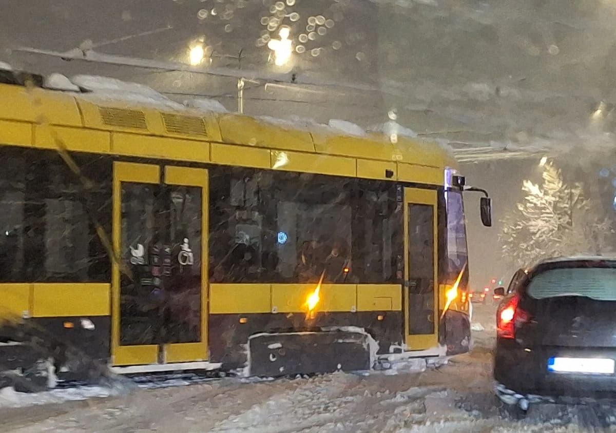 Kontaktna mreža se zapalila kod zgrade Predsjedništva BiH