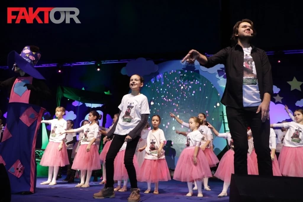 Detalj s koncerta u Skenderiji