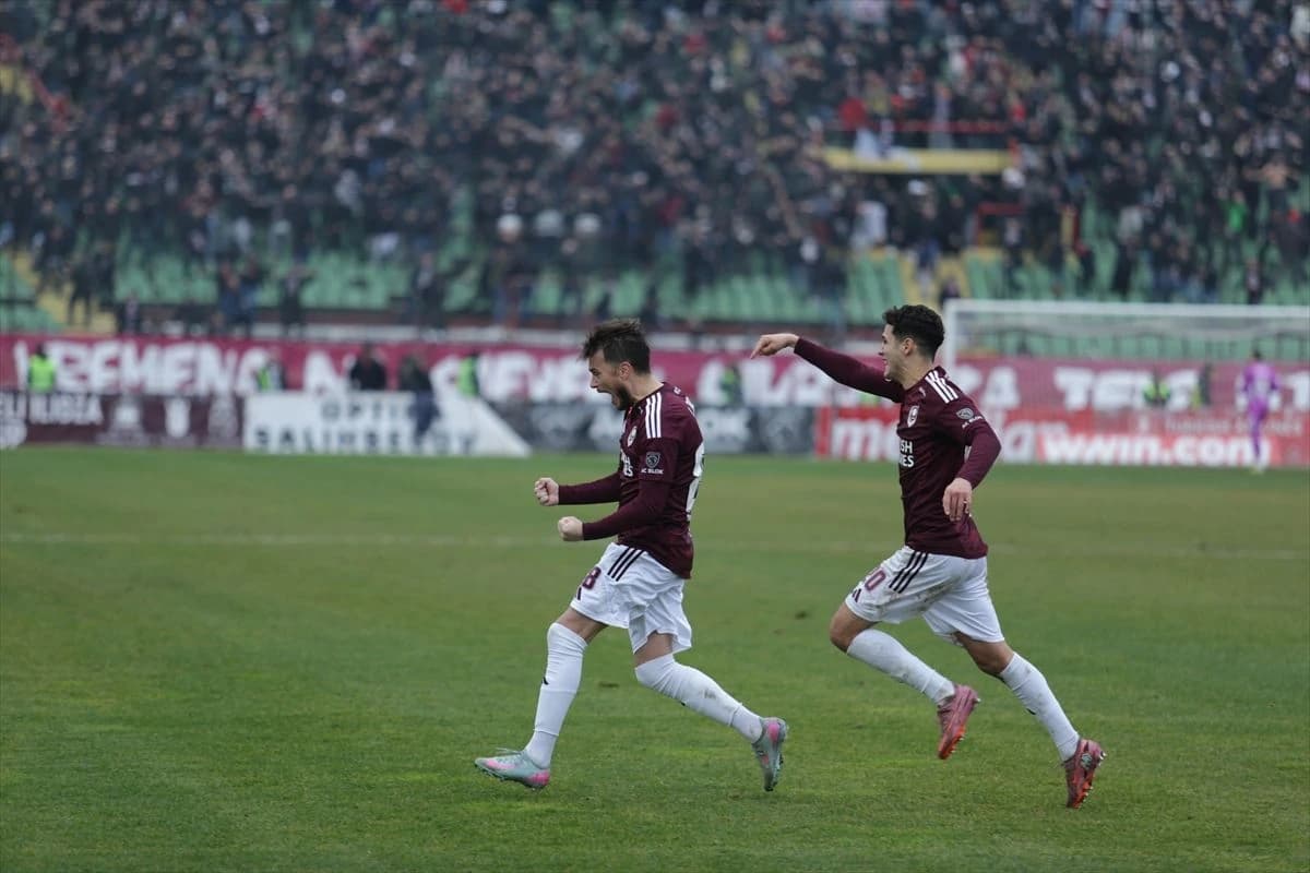 "Adem Ljajić je davao premije saigračima, tražio je da to ne govorim momcima"