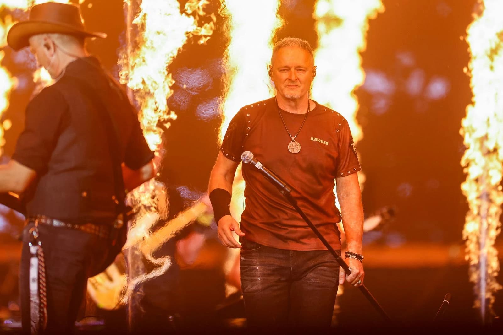 Ako "Za dom spremni" ne može u Zagrebu, može u BiH: Thompson zakazao veliki koncert 13. februara