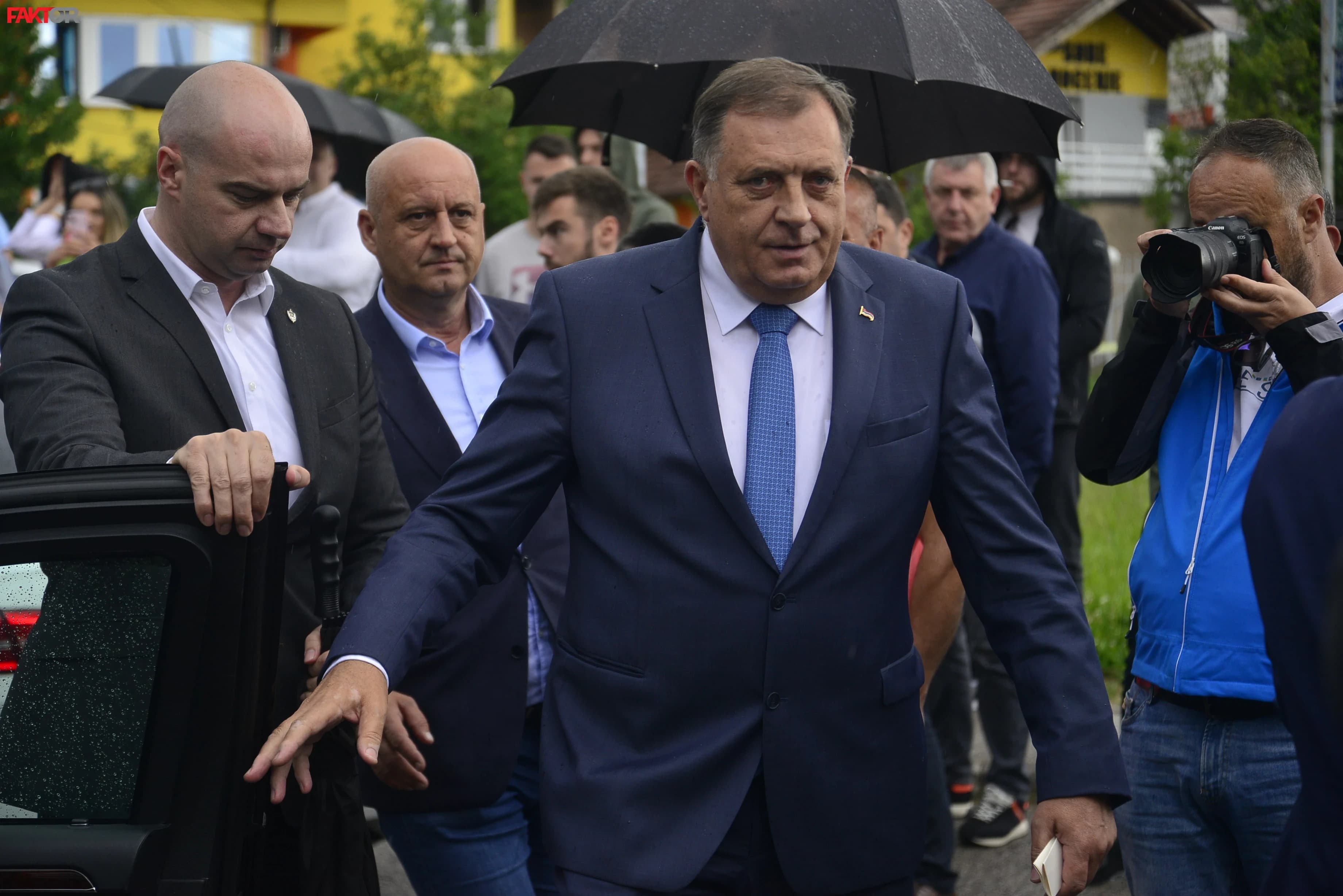 Na placu firme u suvlasništvu šefa Dodikovog osiguranja nađeno 138 kg "zeljaste materije koja asocira na marihuanu"