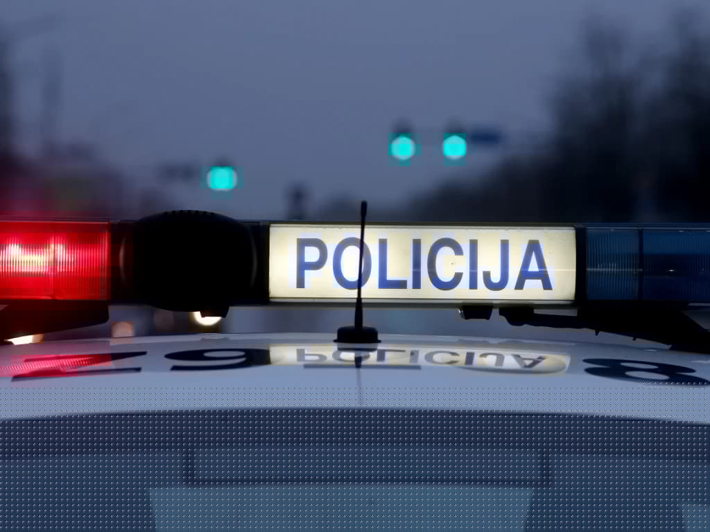 U saobraćajnoj nezgodi kod Gruda povrijeđeno šest osoba