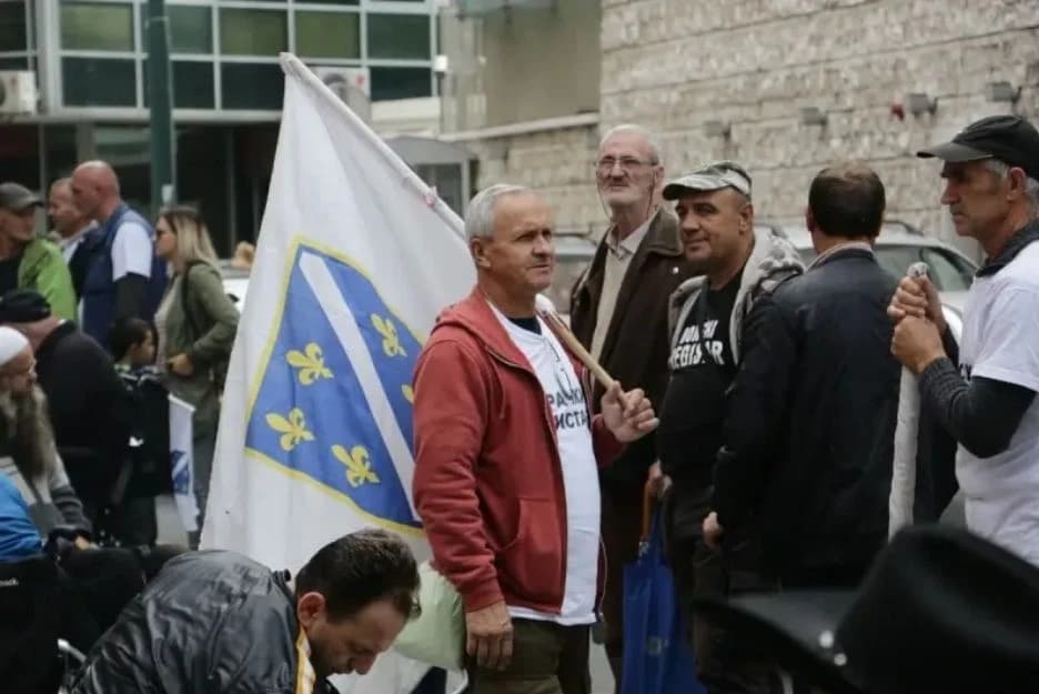 Borci kojima je penzija obustavljena jer su radili, sad mogu podnijeti zahtjev da im se uspostavi isplata penzije