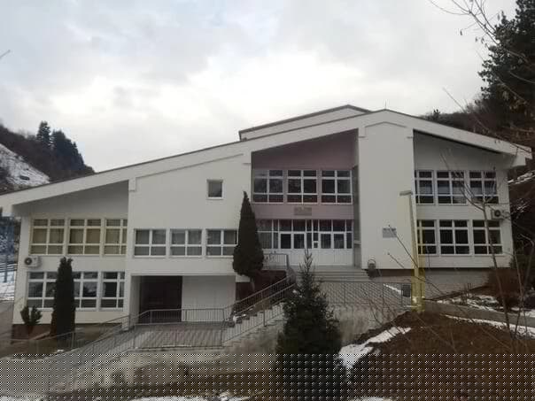 Učenik u Srebrenici napravio spisak drugova koje je htio ubiti, među njima dvije djevojčice i četiri dječaka