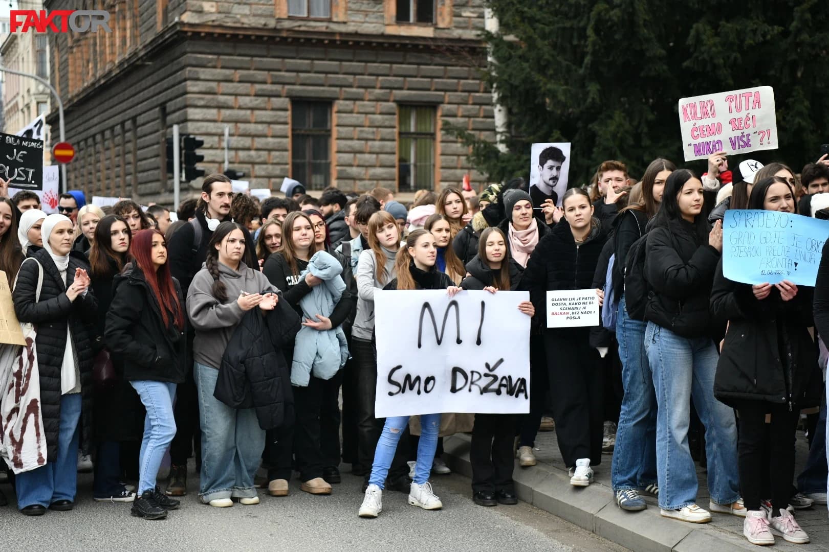 U Sarajevu za danas najavljen Plenum građana ispred Zemaljskog muzeja: Bit će riječi o daljem toku protesta