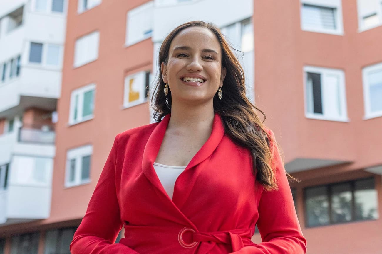 Benjamina Karić i suprug imaju imovinu vrijednu 890.000 KM, "uvalila" se u kredit od 476.000 KM
