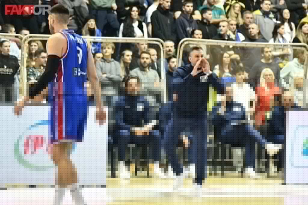 Alimpijević na meču u Skenderiji