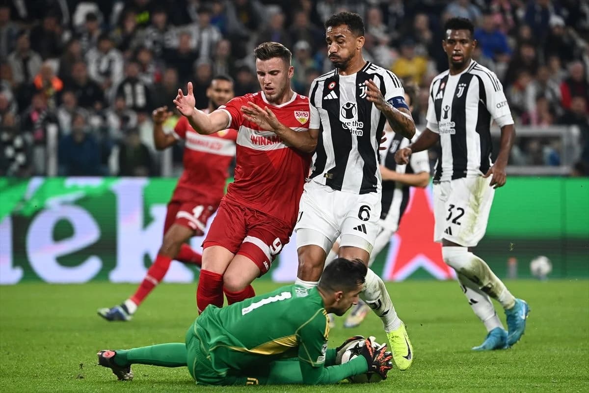 Demirović sa Stuttgartom igra protiv Porta