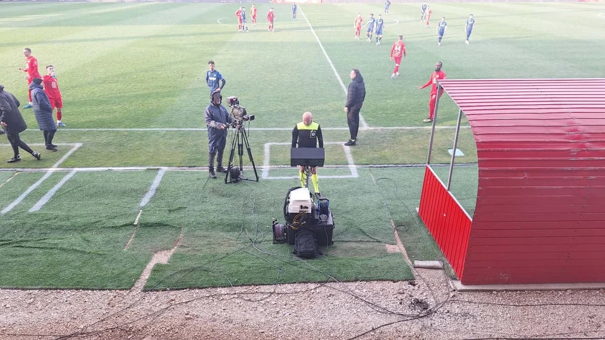 Stigla nova pravila u fudbal: VAR dobio šire ovlasti, uvedena kazna od minute neigranja, igrači imaju 10 sekundi da...