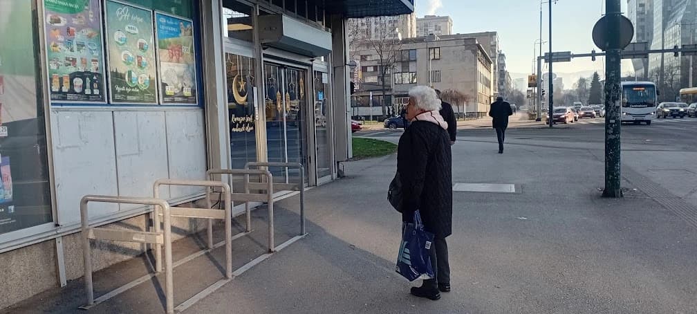 Izračunali smo za koliko feninga su povećane februarske penzije u FBiH, a čija isplata počinje sutra