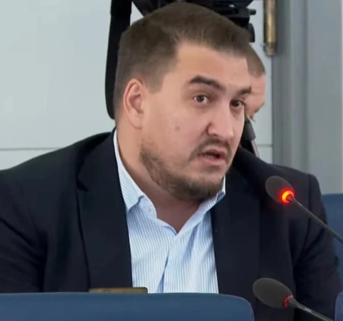 Haris Zahiragić