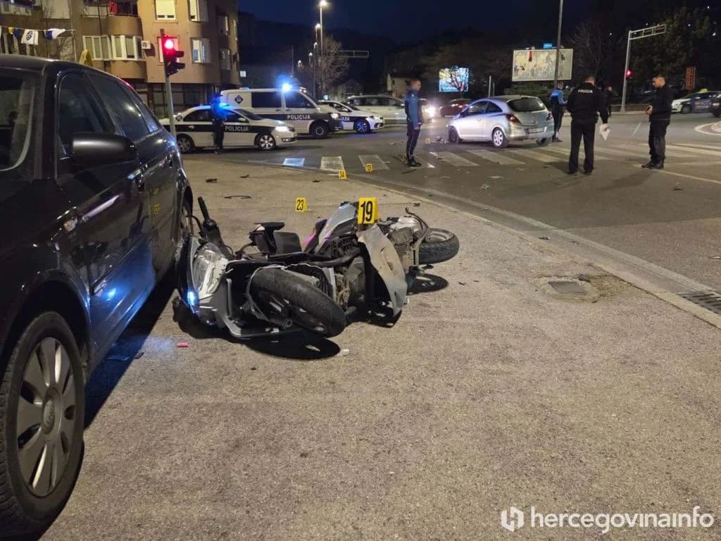 Saobraćajna nesreća u Mostaru: Motociklista prebačen u Sveučilišnu kliničku bolnicu