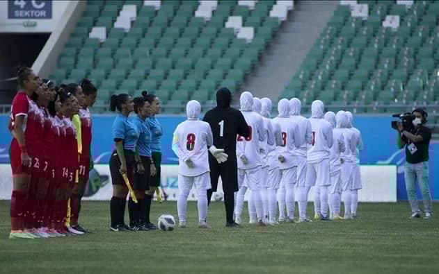 Iranska fudbalerka dobila azil u Australiji, a potom zatražila povratak u Teheran