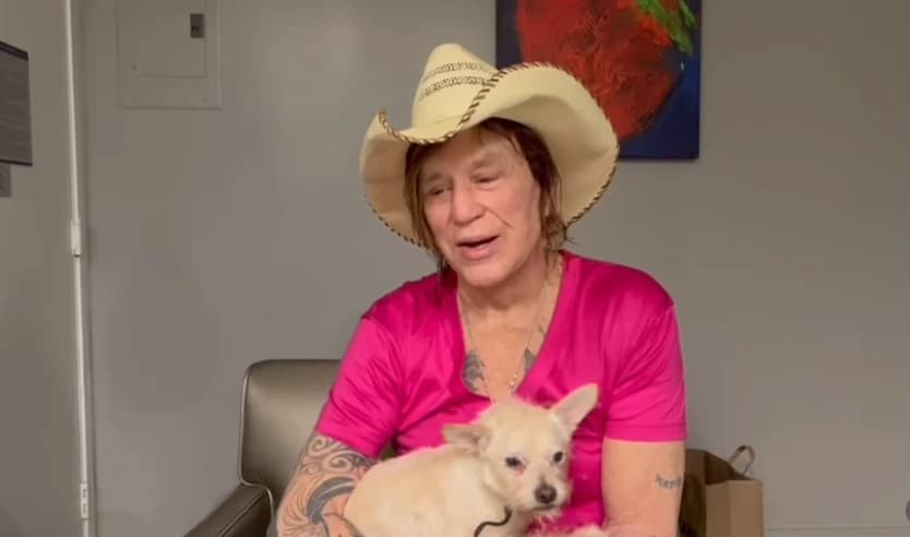 Američki glumac Mickey Rourke se oglasio nakon što je izbačen na ulicu: Nije želio da plaća najamninu za kuću jer...
