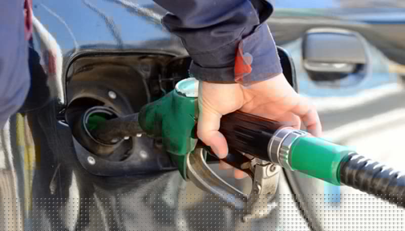 Još sedam benzinskih pumpi divljalo s cijenama, pumpadžije kažnjene s 31.000 KM