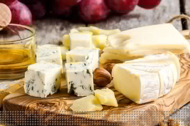 Četiri najbolja sira za visoki krvni pritisak, preporučena od nutricionista