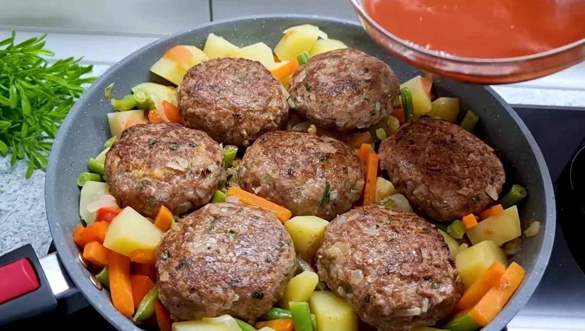 Turci prave najukusnije faširane šnicle, nema boljih, a ne koriste ni prezle ni jaja