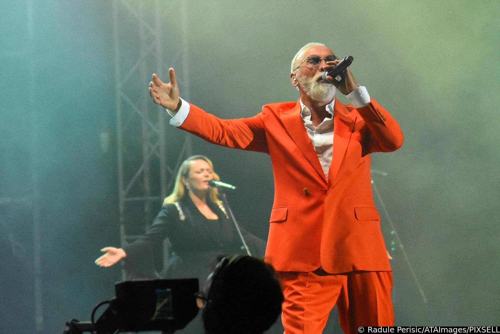 Dino Merlin u jednom danu rasprodao ulaznice za svoje peto Koševo!