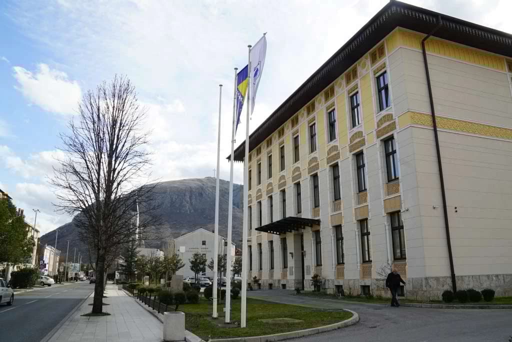 Gradska vijećnica u Mostaru