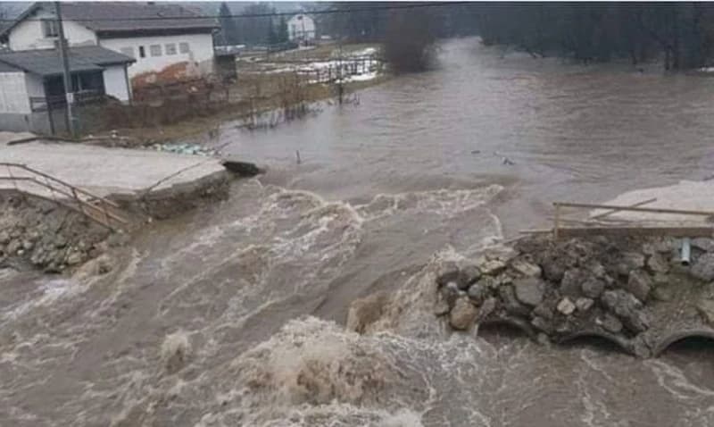 Poplave odnijele most u Bugojno 