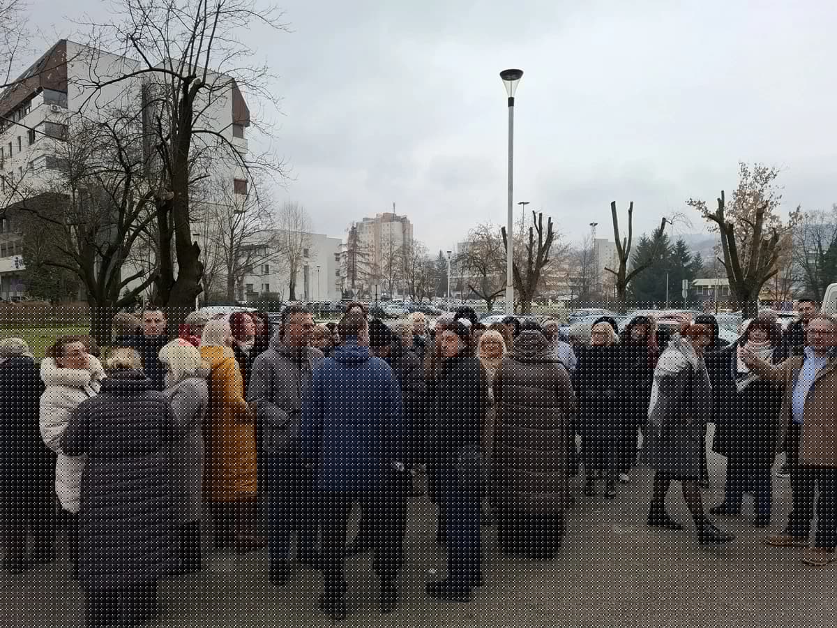 Protest zaposlenih u pravosuđu TK
