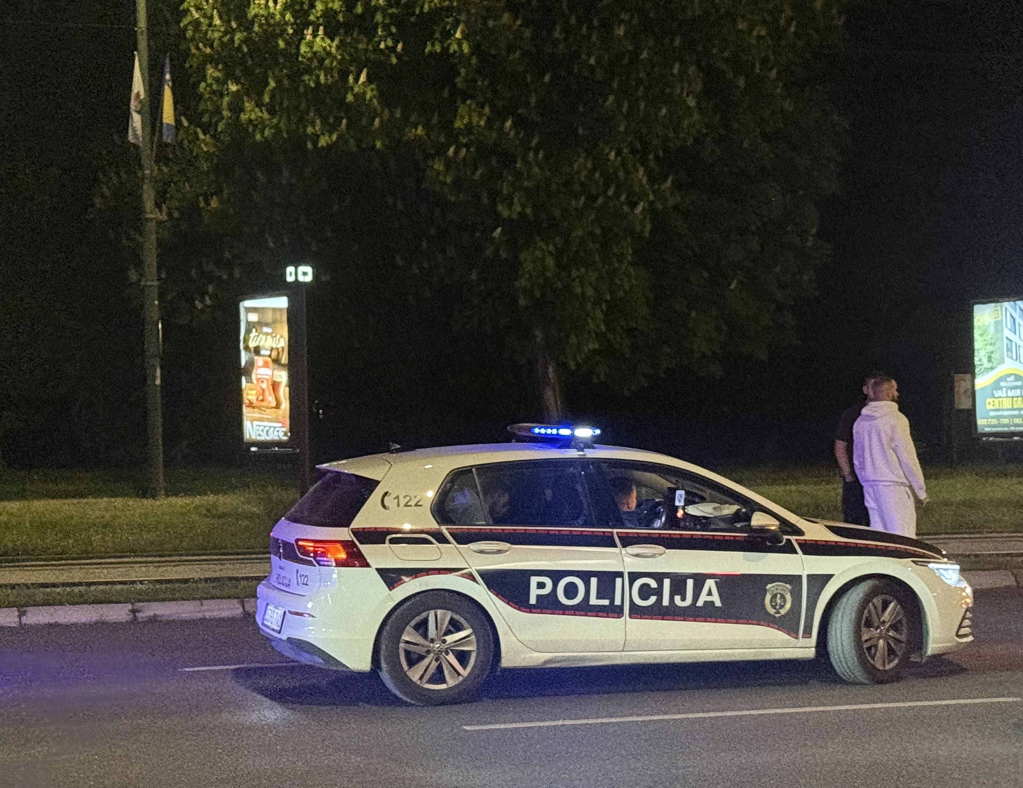 Elvis Selimović predat Tužilaštvu Tuzlanskog kantona, osumnjičen za ubistvo brata