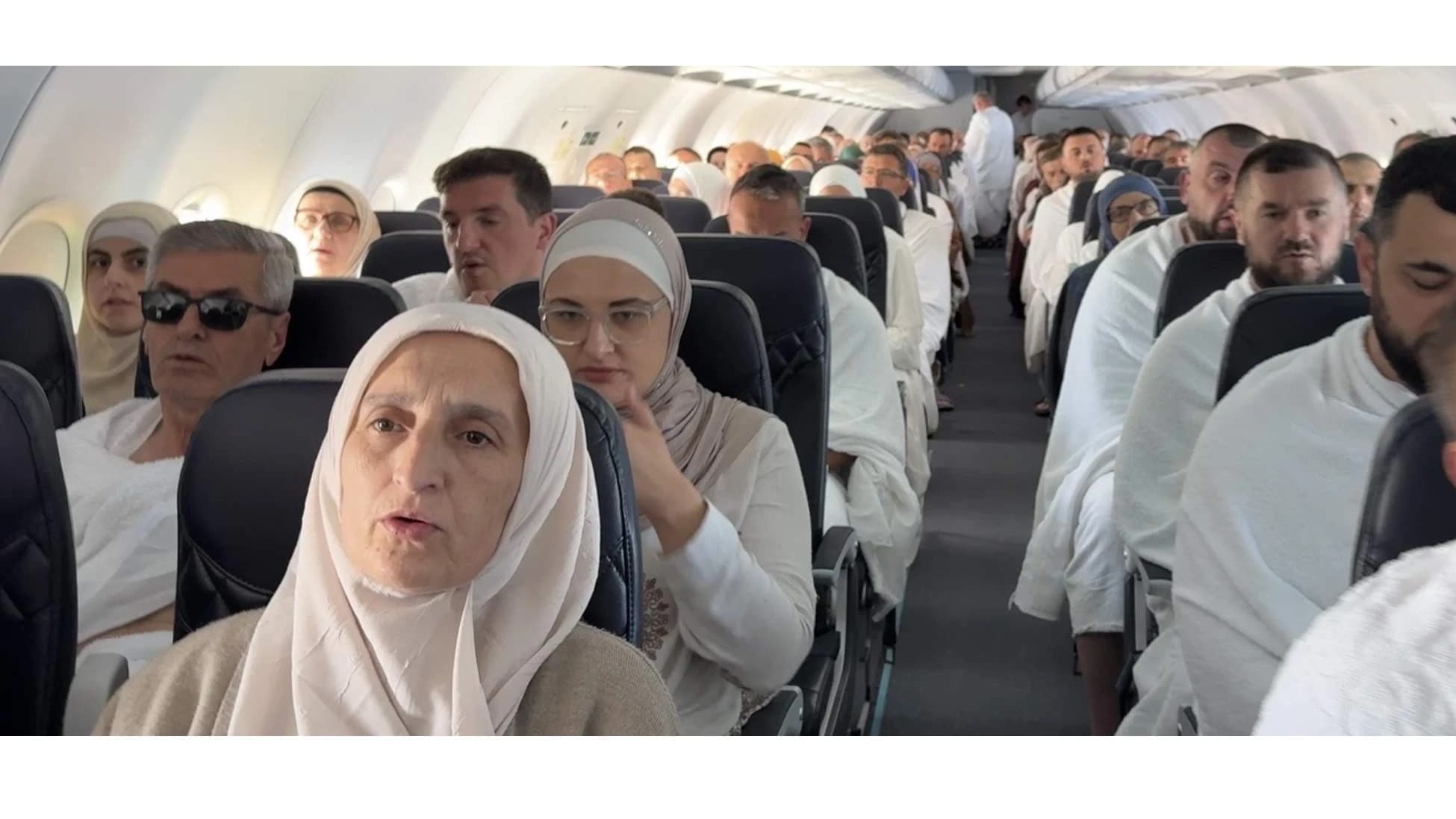 Prvi avion sa bh. hadžijama sletio u Saudijsku Arabiju: Večeras obavljaju umru u Haremu