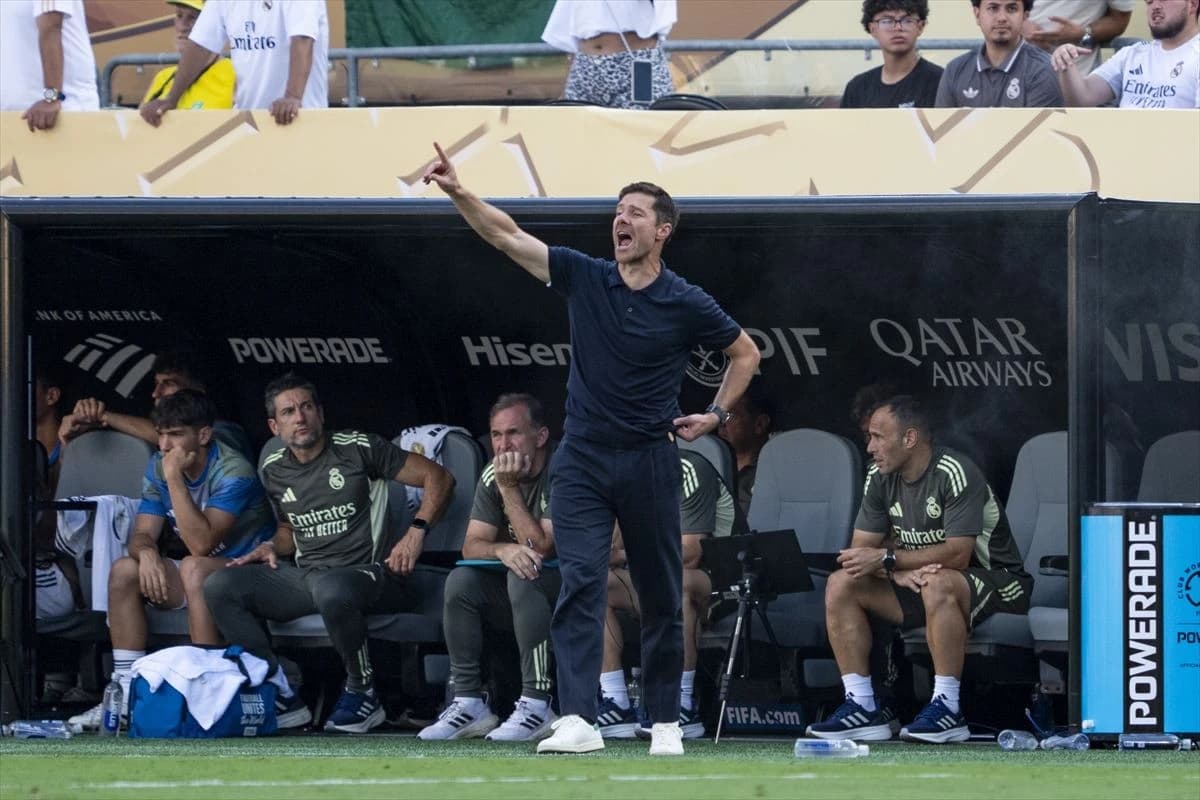 Xabi Alonso preuzeo posrnulog giganta