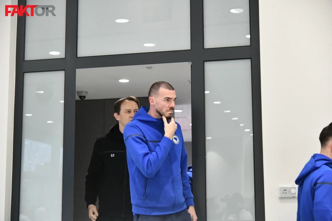 Nihad Mujakić opet na (ne)željenom mjestu
