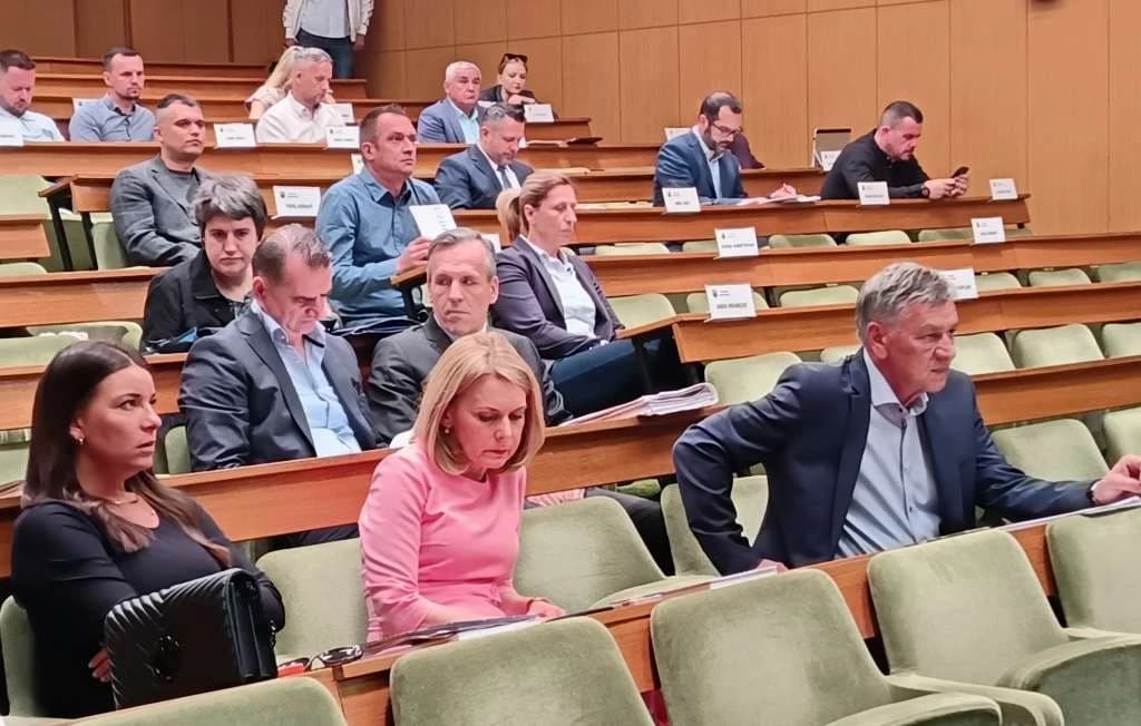 Kasumović: Ustavni sud je odlučio da je bolnica vlasništvo Grada Zenice, pozivam na dogovor