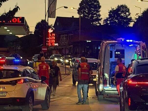 Čudna nesreća u Zenici: Auto bez vozača udario četiri osobe, među njima dvoje djece