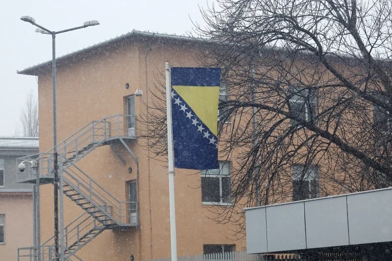 Osuđenom za zločin u Vitezu objedinjene kazne zatvora