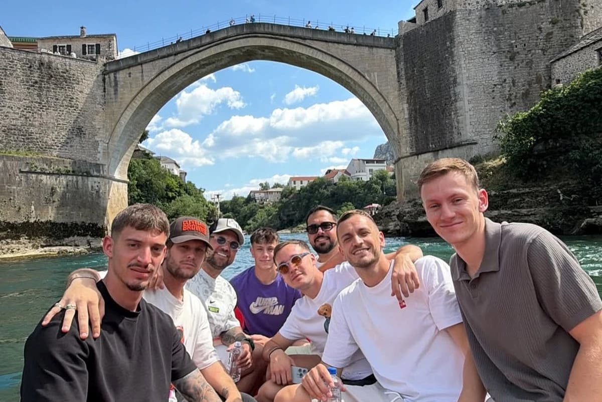 Prije sedam dana se vozali pod Starim mostom, pa počeli da odlaze iz Veleža jedan za drugim