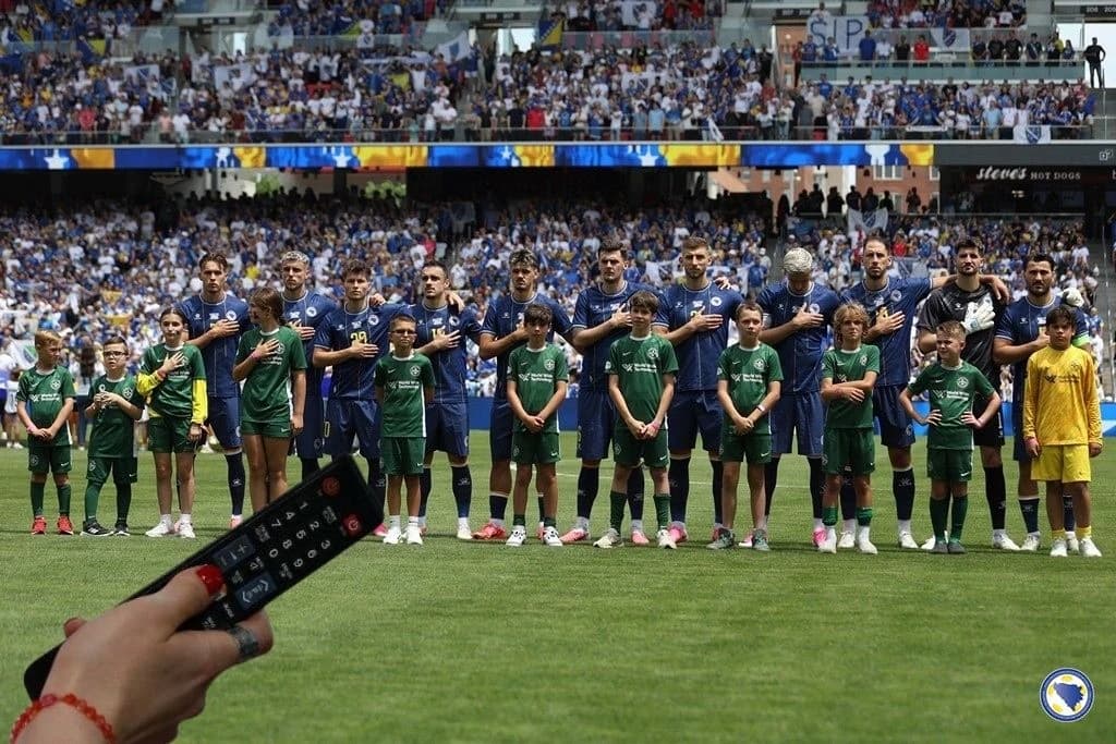 Ovo je lista svjetskih kanala koji će prenositi utakmicu Kanada - BiH