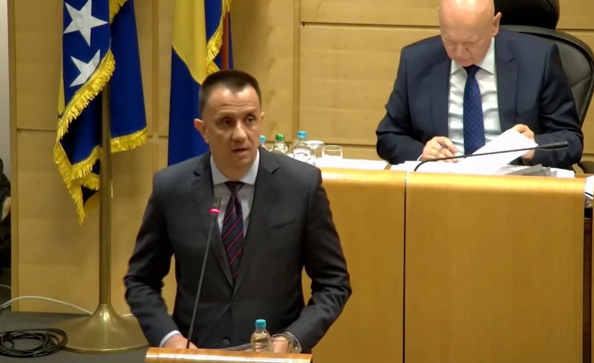 Lakić: Hitna procedura zakona predložena s ciljem sprečavanja stečaja u Novoj Željezari Zenica