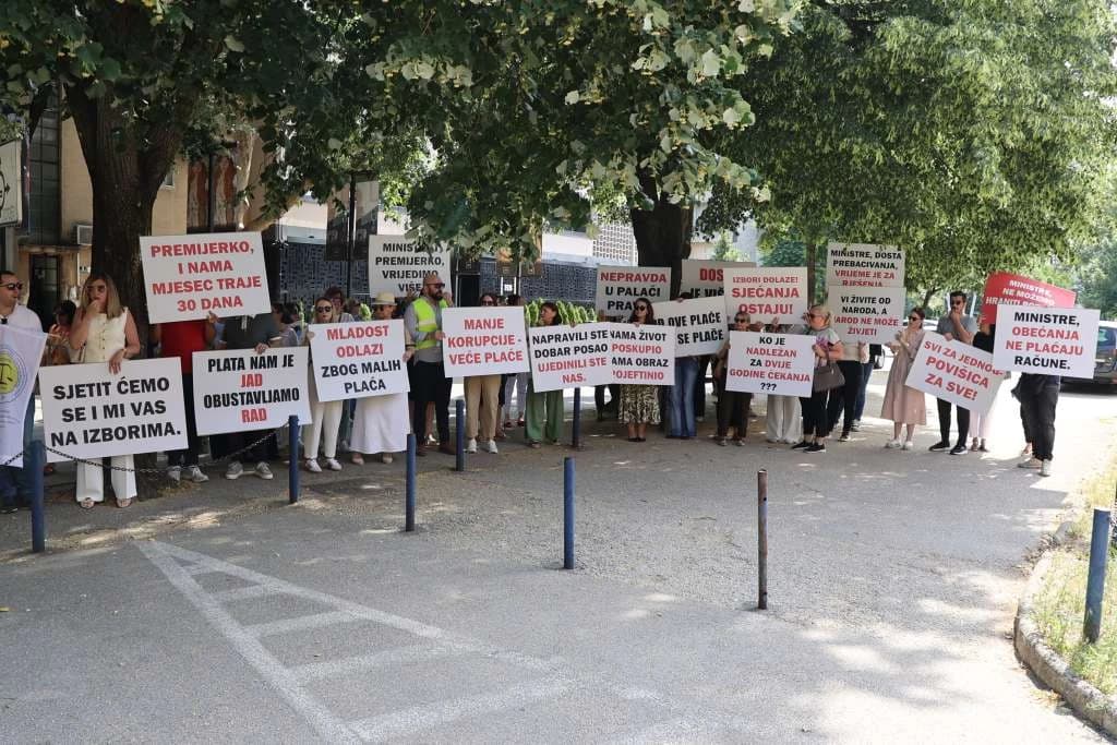 Protest zaposlenih u pravosuđu HNK