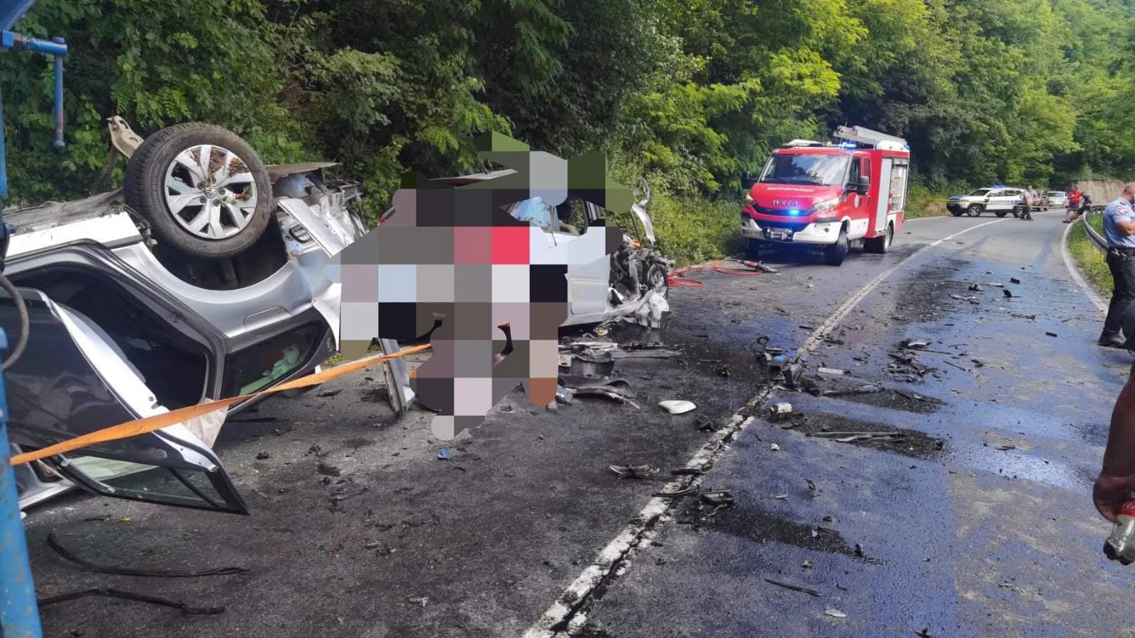 Četiri osobe povrijeđene u nesreći u Čelincu, saobraćaj potpuno obustavljen