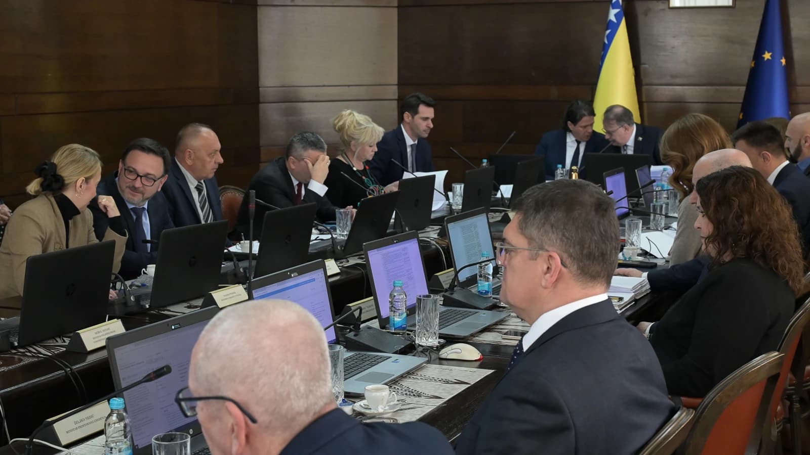 I Vlada FBiH daje 300.000 KM za otklanjanje štete uzrokovane požarom na Uborku