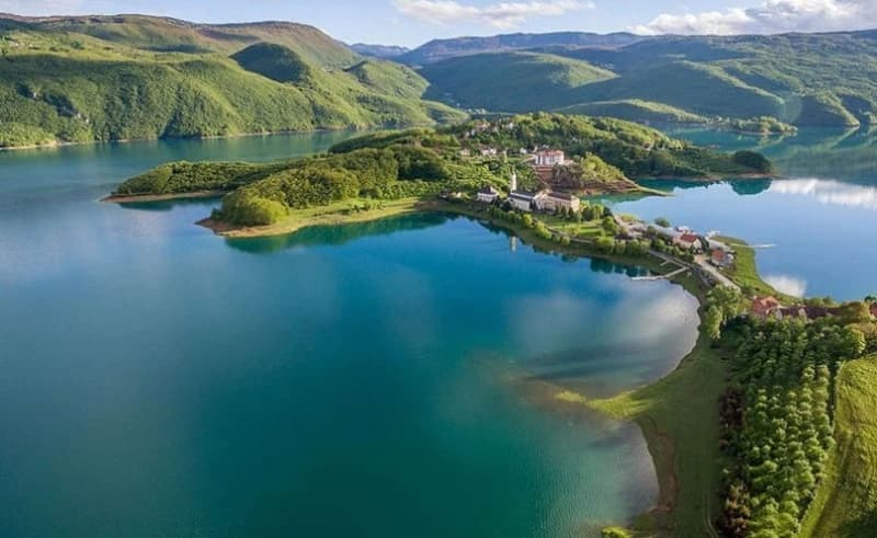Tragedija na Ramskom jezeru: Utopila se jedna osoba