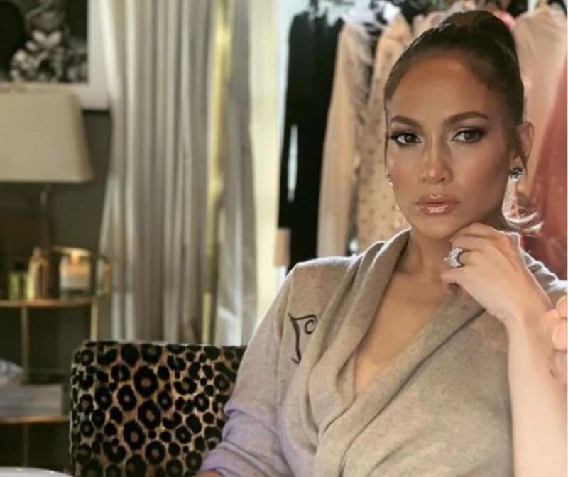 Jennifer Lopez