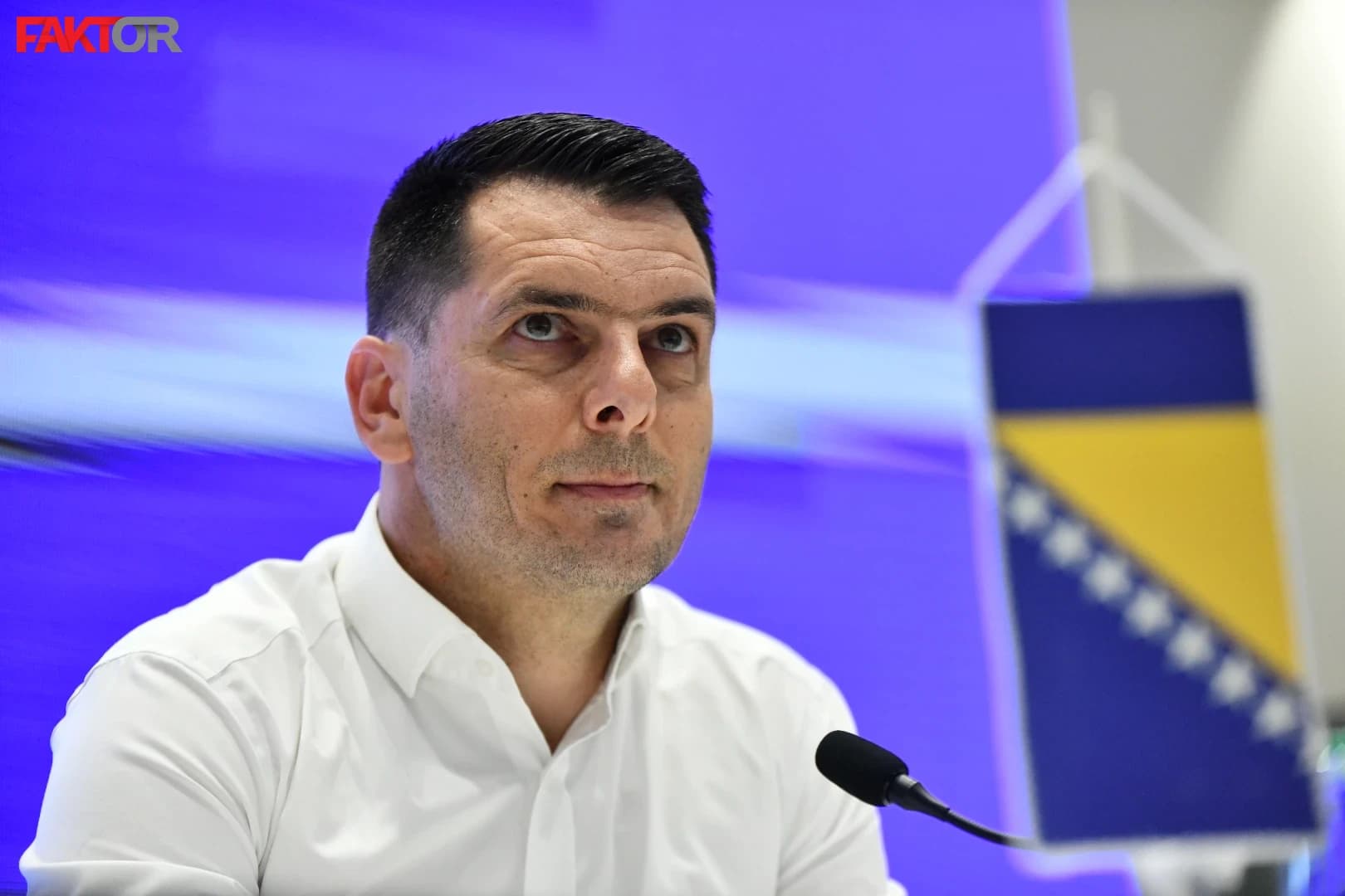 Emir Spahić odao počast žrtvama genocida u Srebrenici: Da se ovakvo zlo nikada i nigdje više ne ponovi