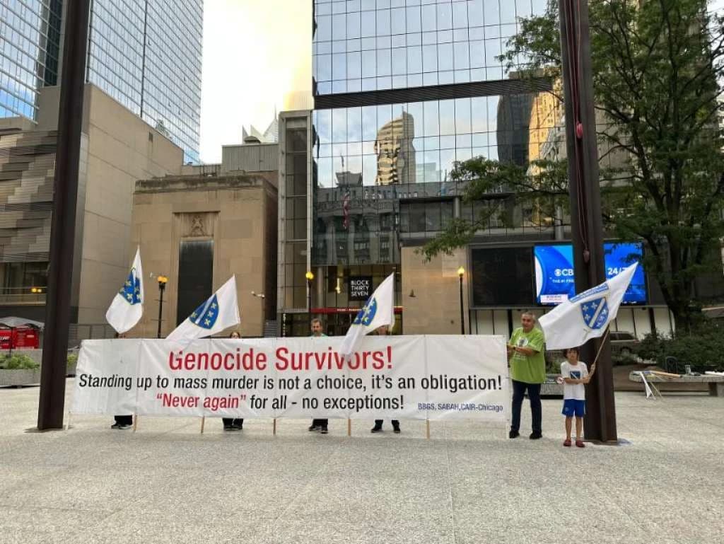 U Chicagu dizanjem bh. zastave i intoniranjem himne obilježen 11. juli