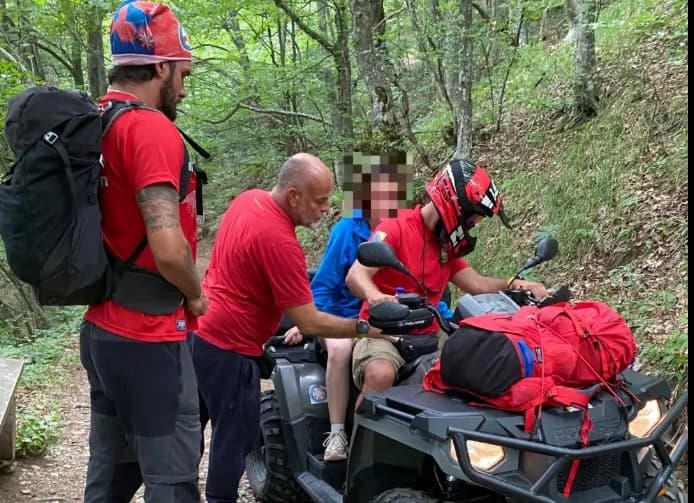 Pripadnici GSS-a Sarajevo spasili ženu na Skakavcu: Pozlilo joj