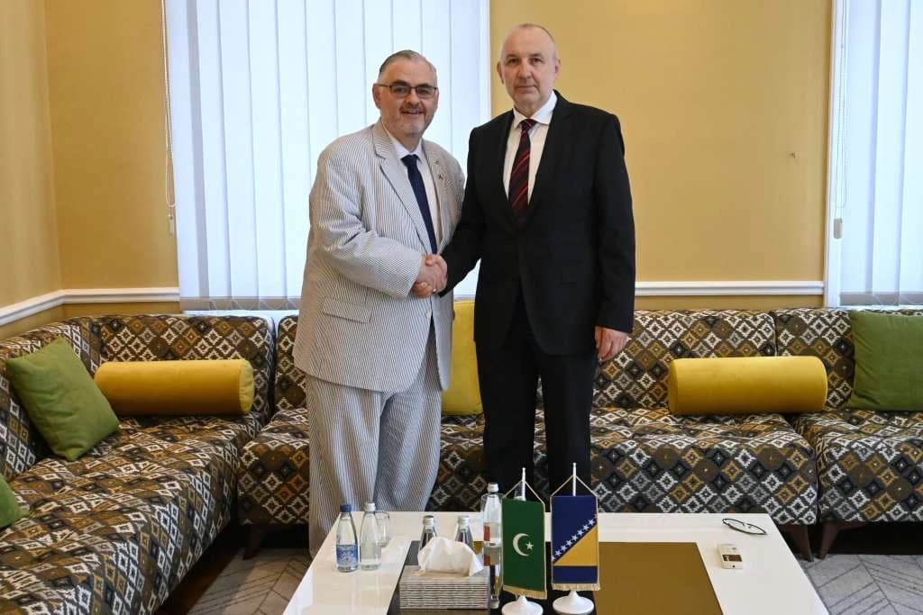 muftija sarajevski Nedžad ef. Grabus i Lois Crishock