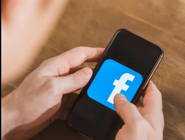 Hiljade korisnika Facebooka širom svijeta prijavljuju probleme