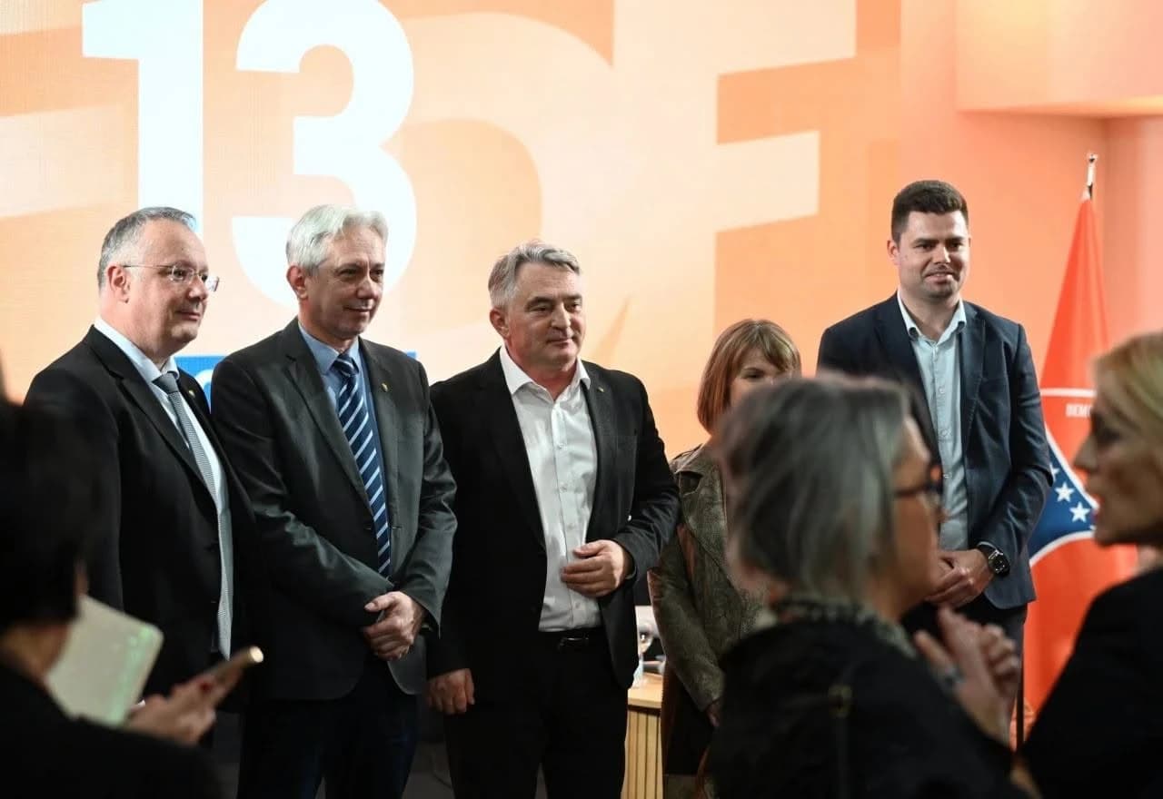 Dežurni vatrogasci s kantama benzina zabrinuti za komunalce u Mostaru: Od građanske države do borbe za bošnjački glas